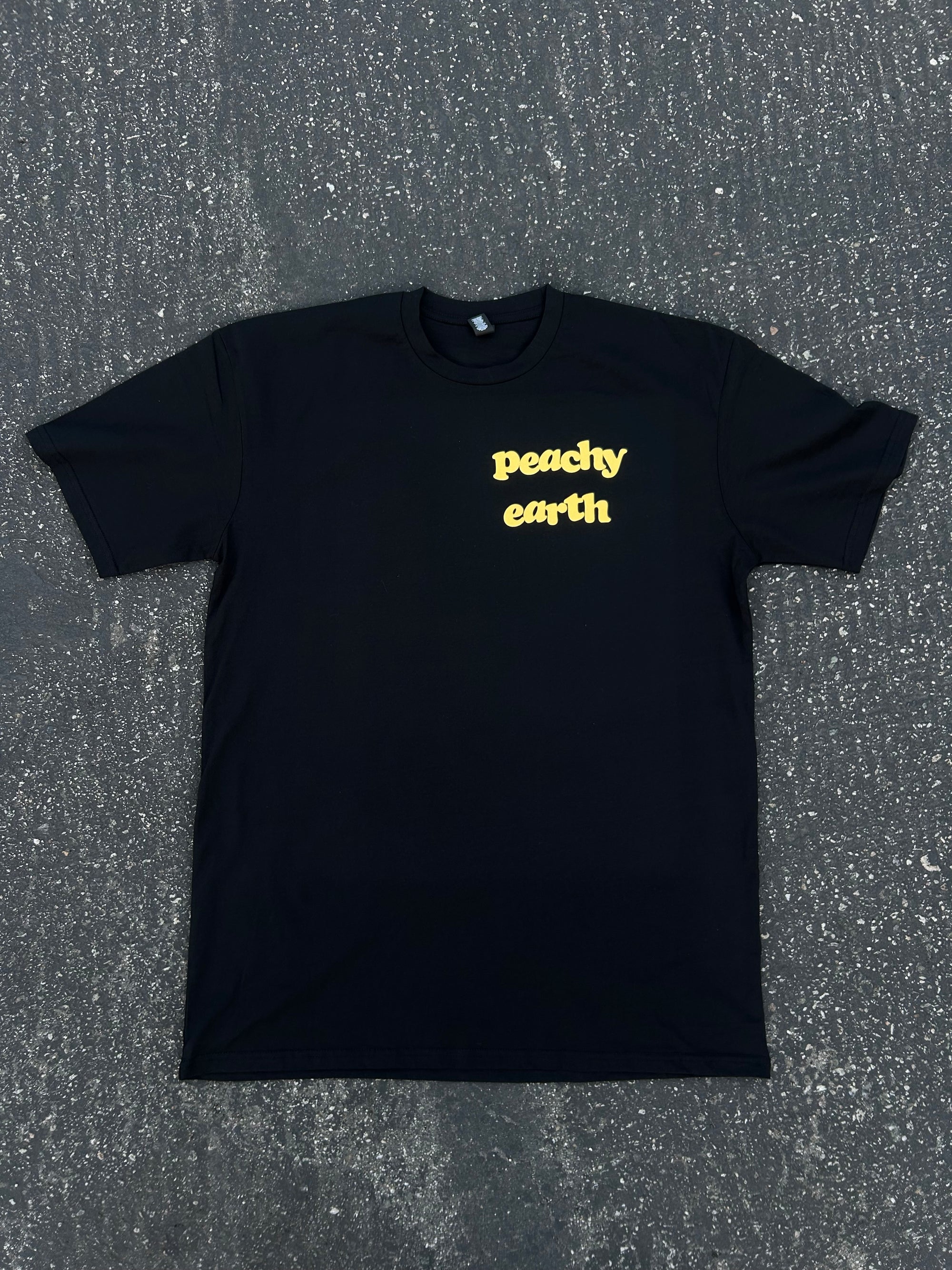 (Pre-Order) Peachy Vibes Only T-Shirt